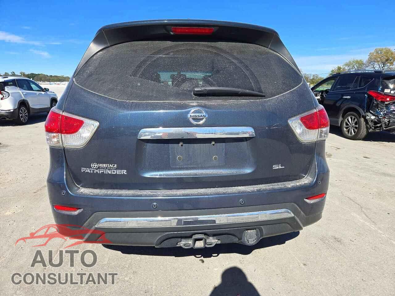 NISSAN PATHFINDER 2015 - 5N1AR2MN6FC706937