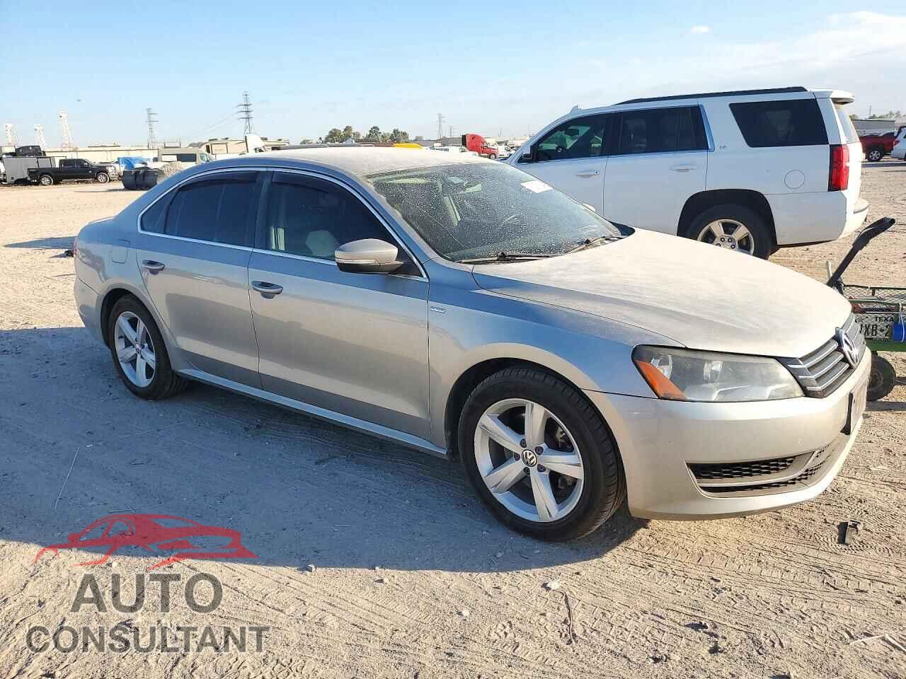 VOLKSWAGEN PASSAT 2014 - 1VWAS7A32EC044844