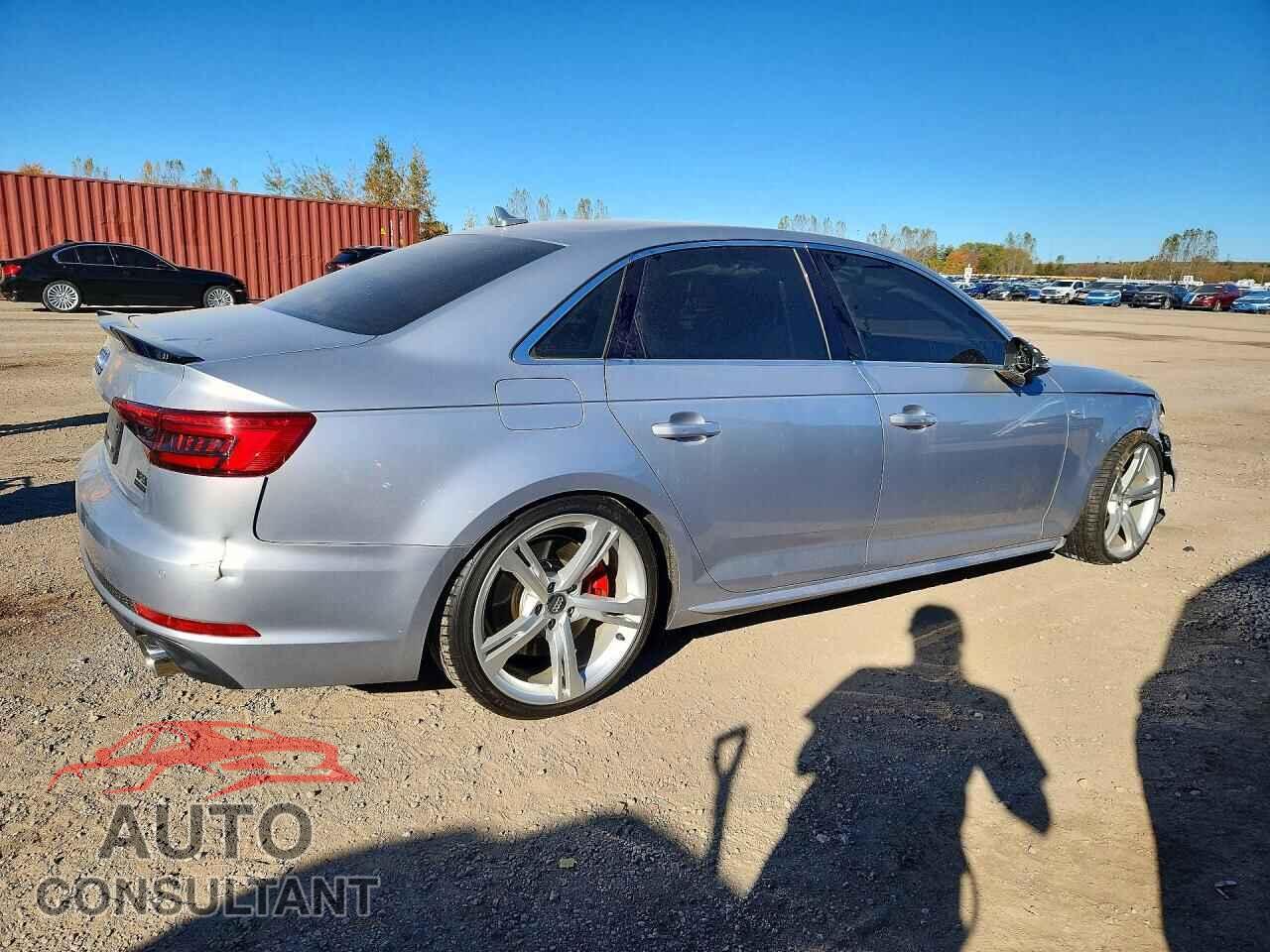 AUDI A4 2017 - WAUENAF48HN018913