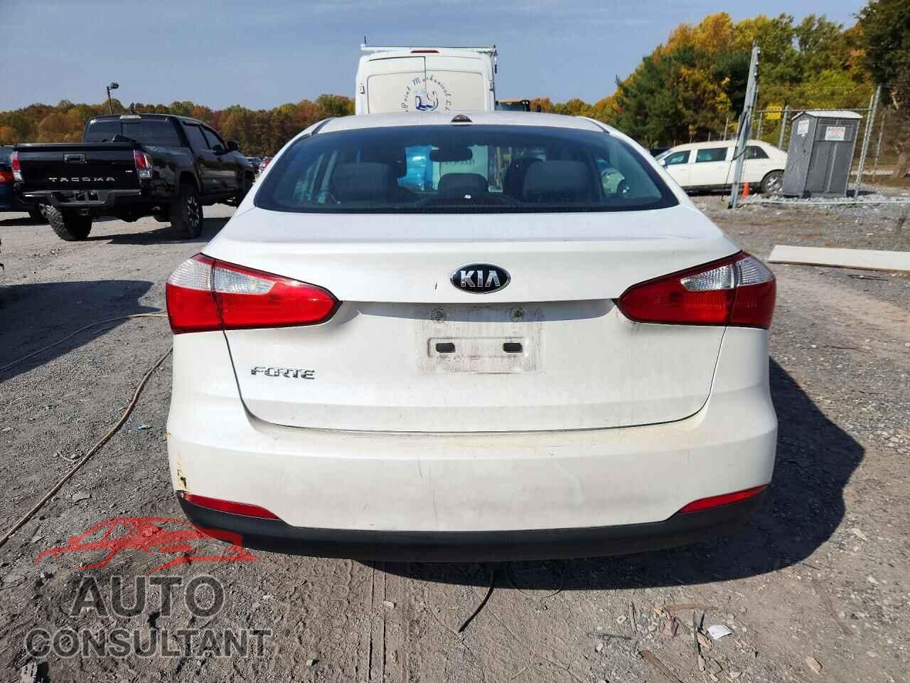 KIA FORTE 2015 - KNAFX4A64F5281695