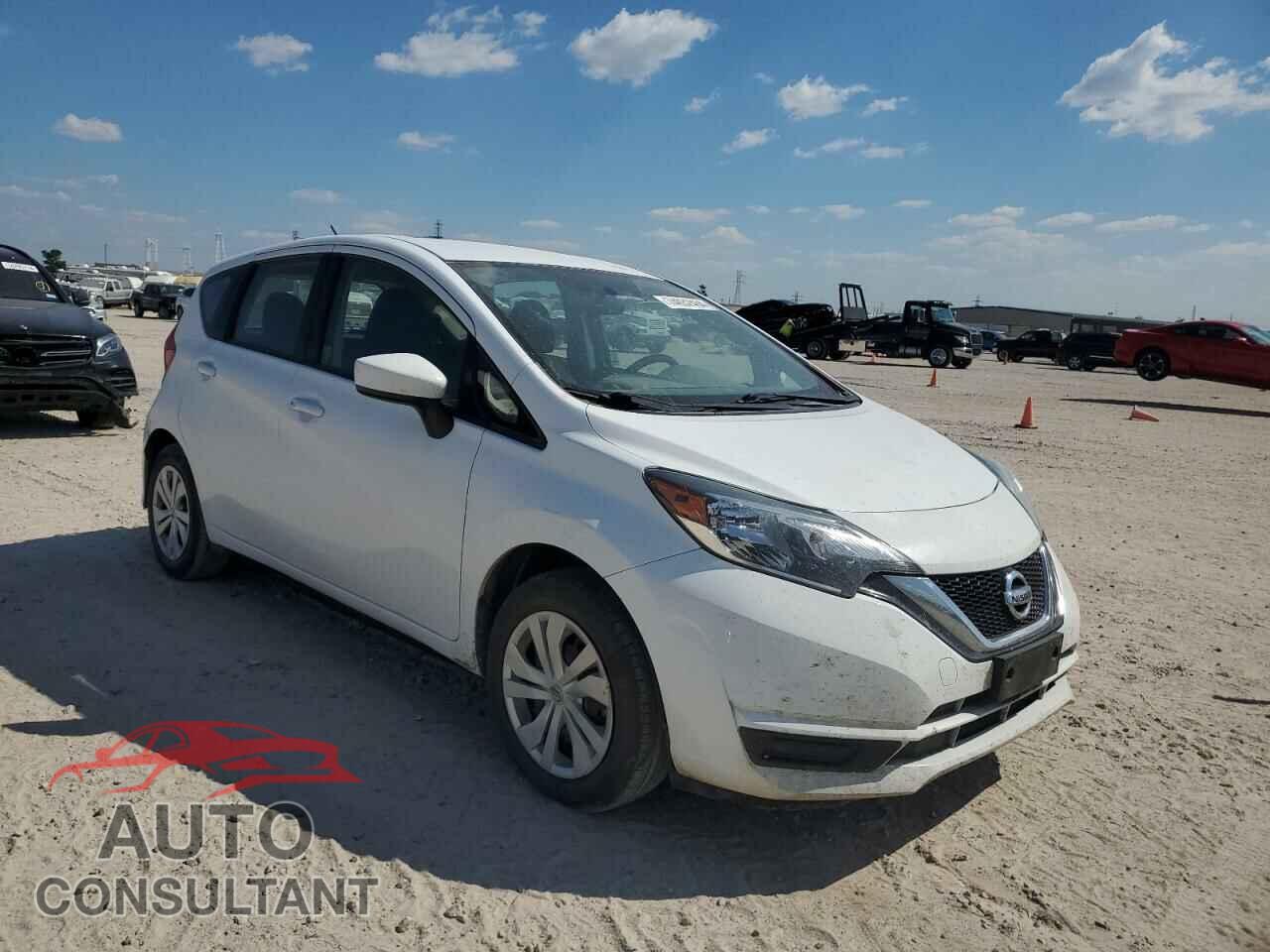 NISSAN VERSA 2017 - 3N1CE2CPXHL380744