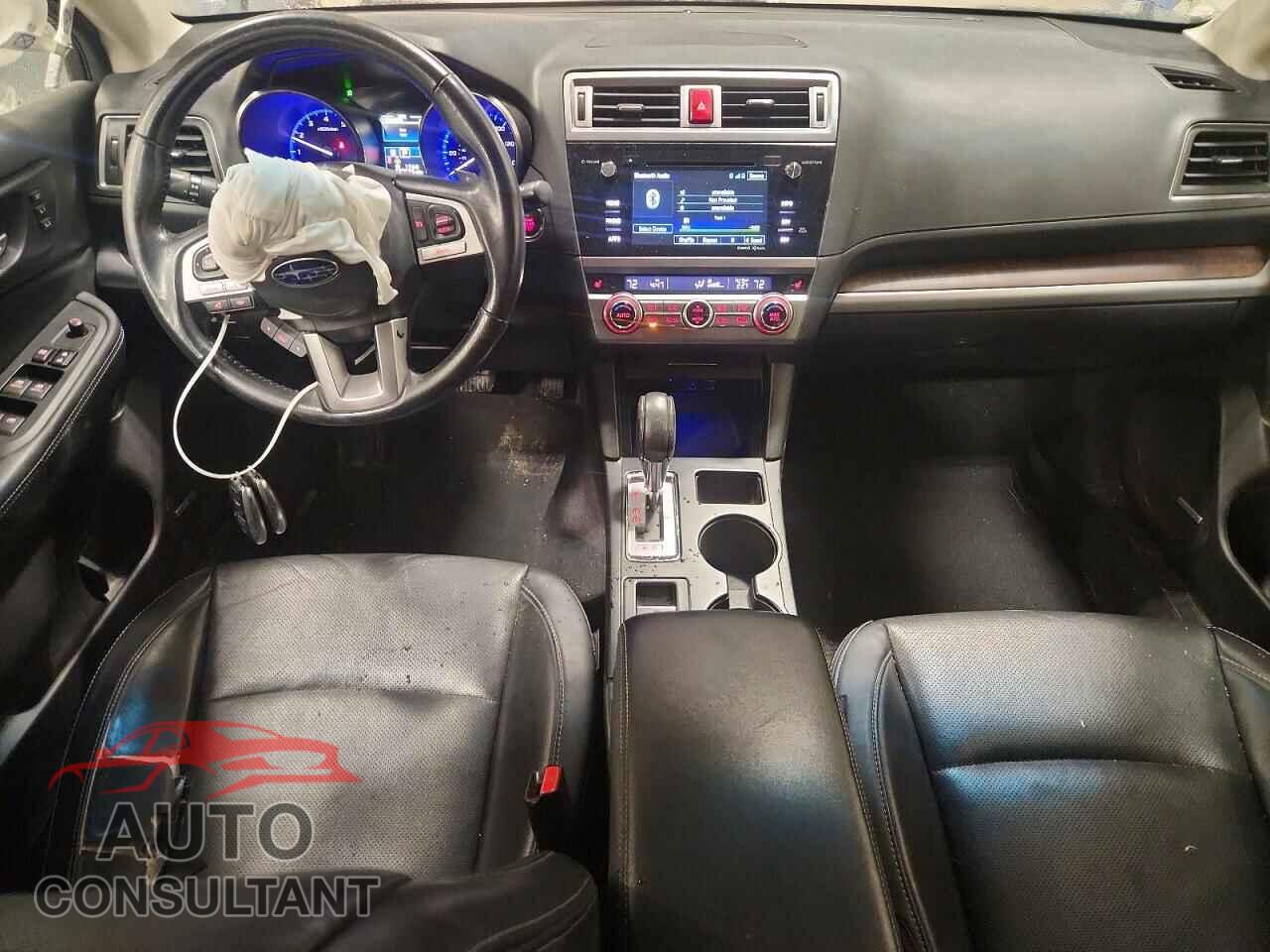 SUBARU OUTBACK 2017 - 4S4BSAKC1H3378219