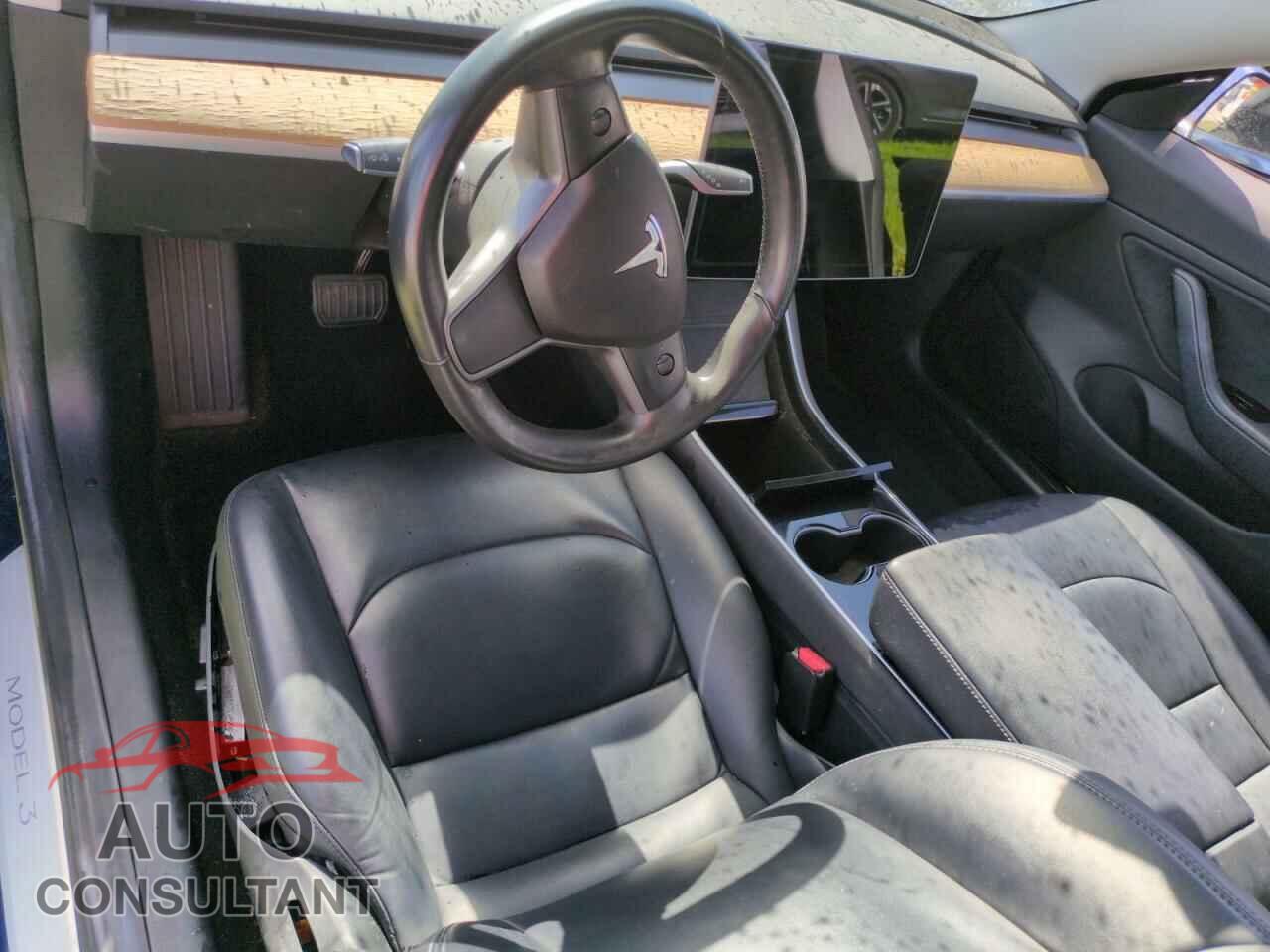 TESLA MODEL 3 2018 - 5YJ3E1EA3JF012331