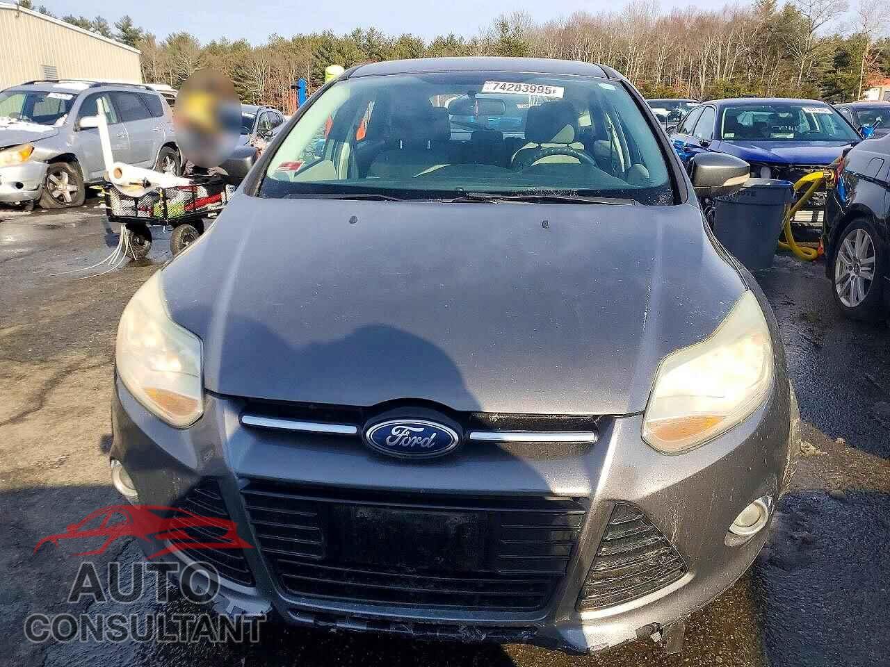 FORD FOCUS 2014 - 1FADP3K23EL333561