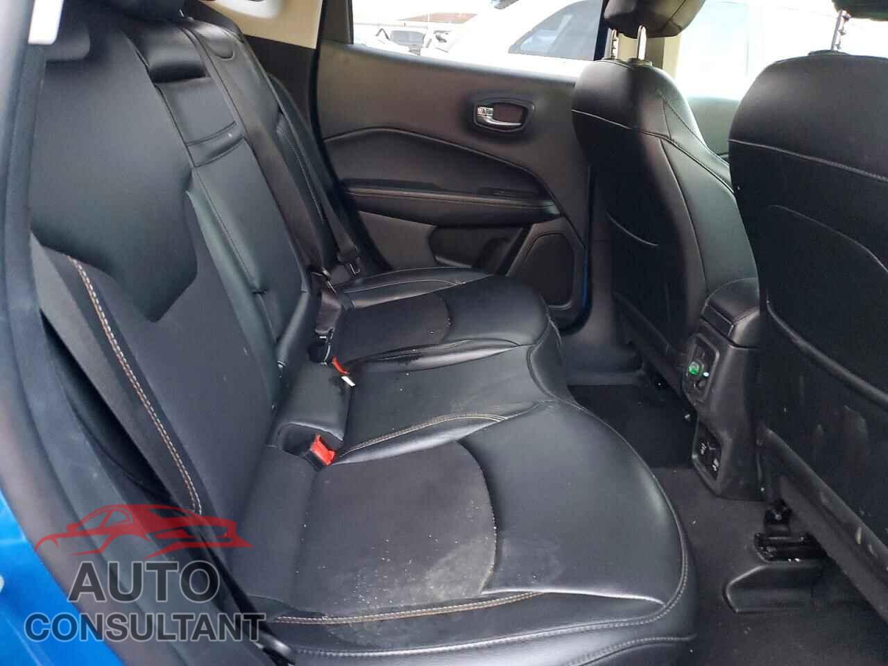 JEEP COMPASS 2019 - 3C4NJDBB7KT673589
