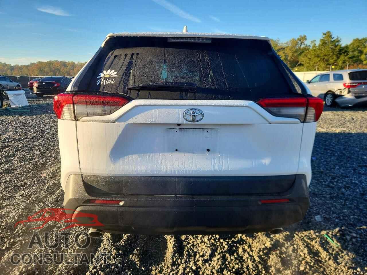 TOYOTA RAV4 2020 - 2T3C1RFV5LC072802