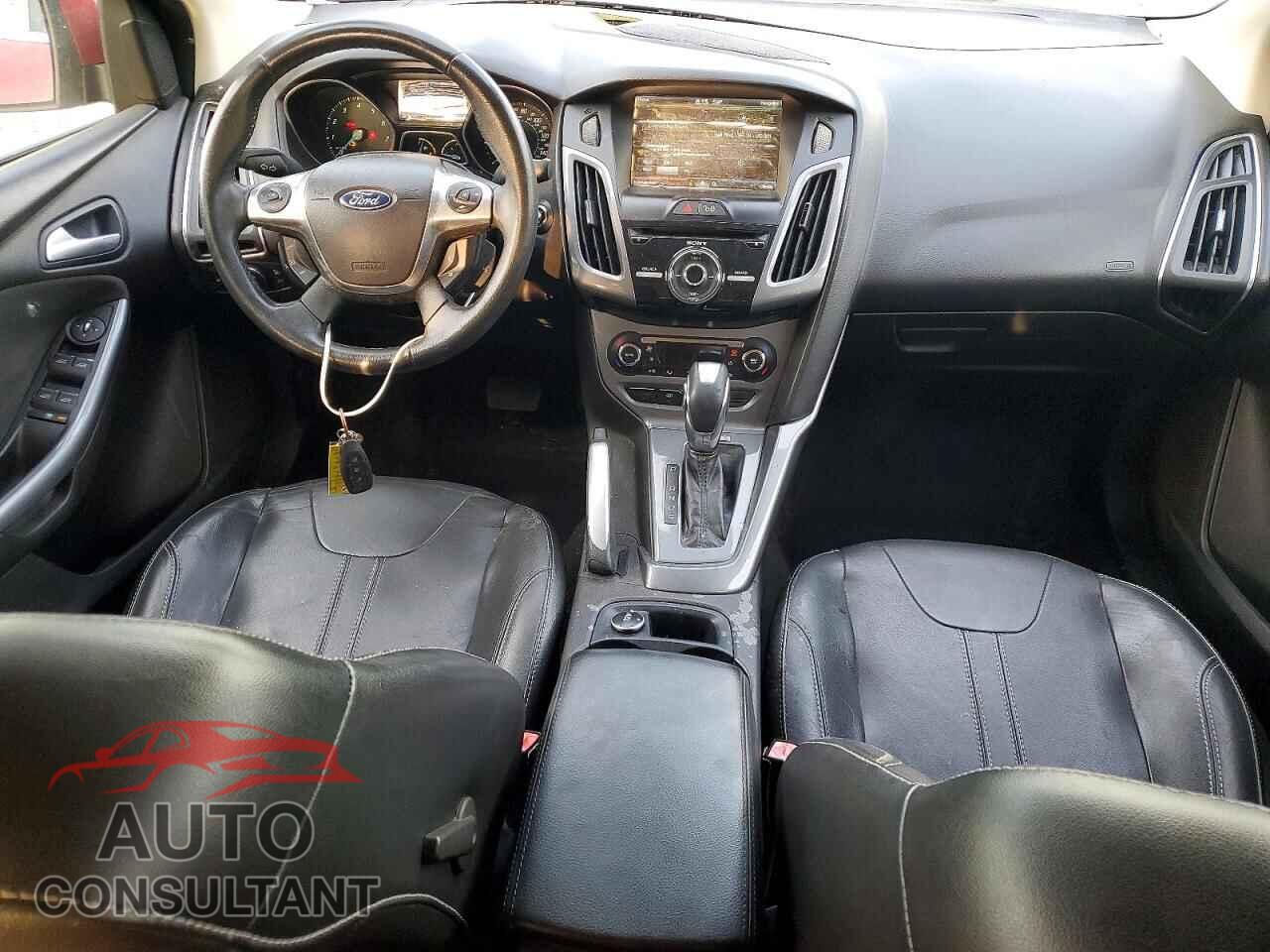 FORD FOCUS 2012 - 1FAHP3J25CL433421