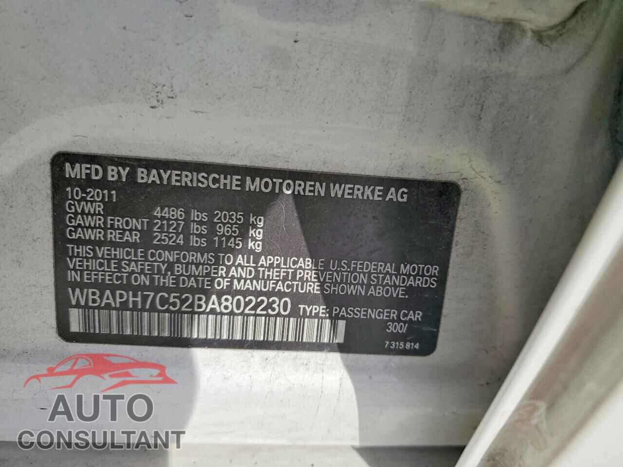 BMW 3 SERIES 2011 - WBAPH7C52BA802230