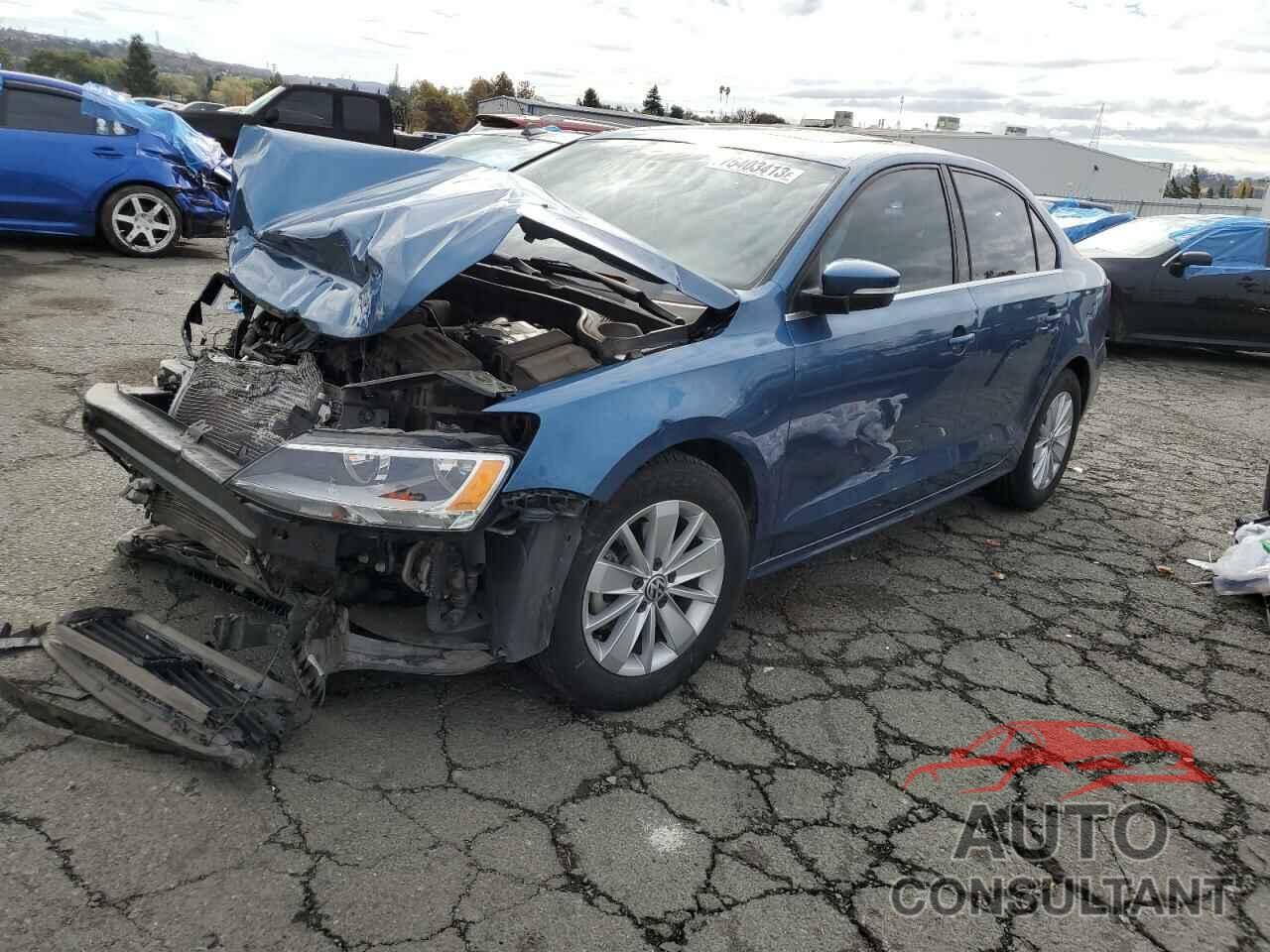 VOLKSWAGEN JETTA 2015 - 3VWD17AJ4FM406395