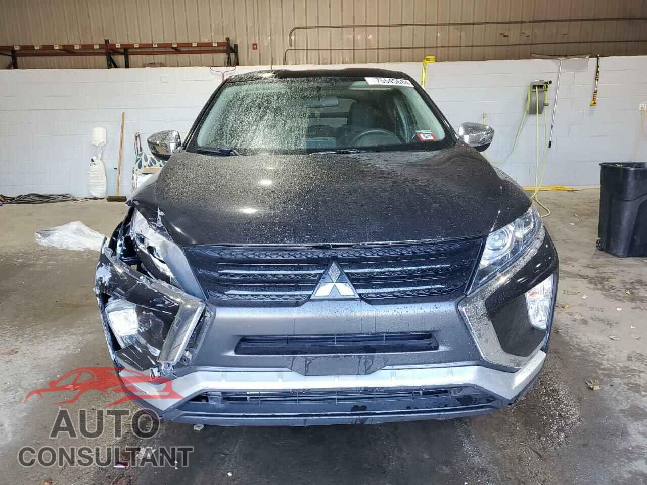 MITSUBISHI ECLIPSE 2018 - JA4AT4AA7JZ069608
