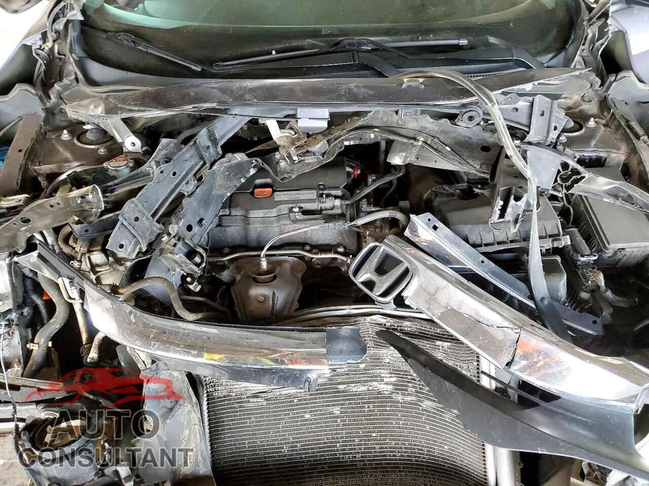 HONDA CIVIC 2018 - 19XFC2F72JE033012