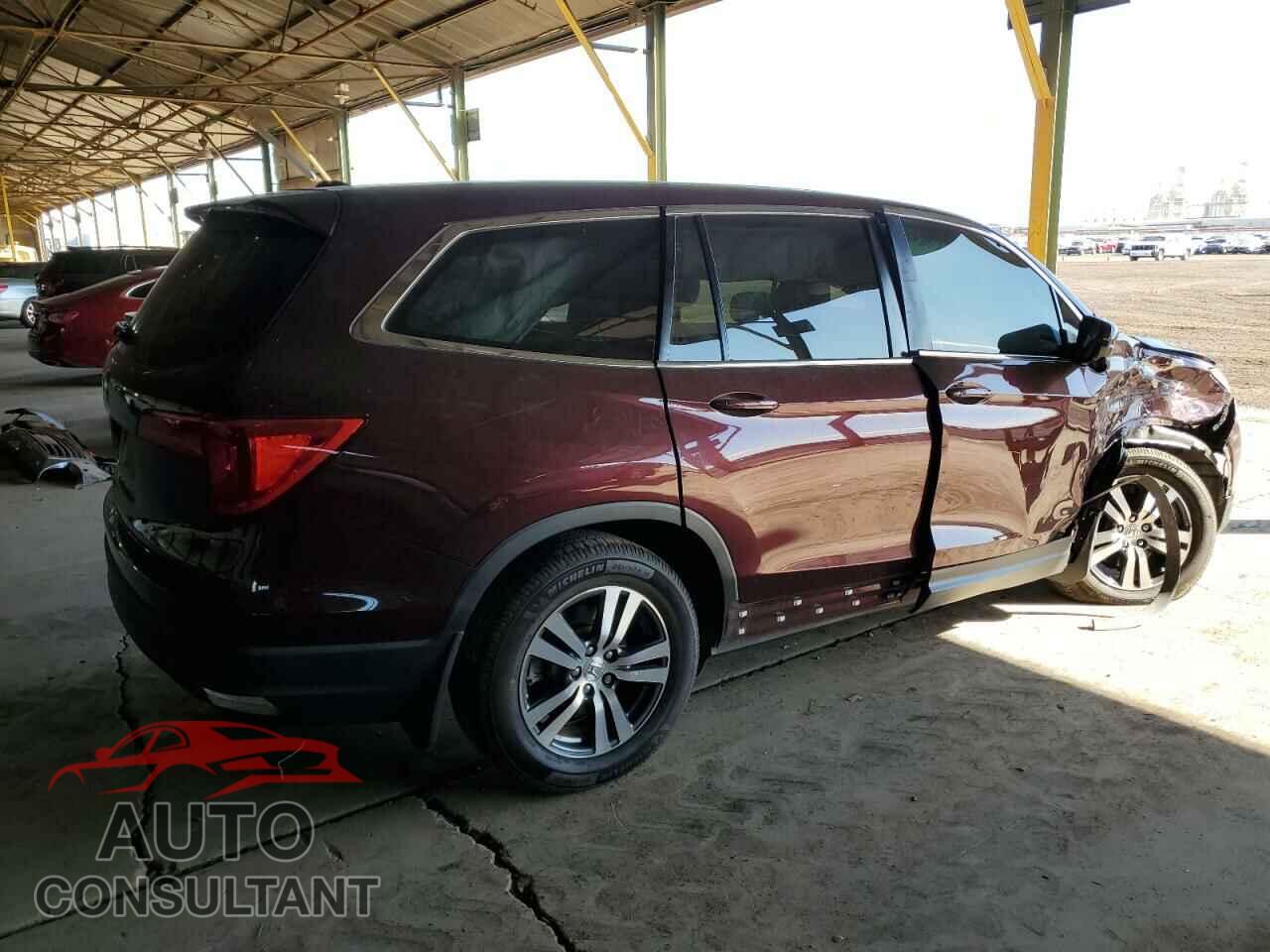 HONDA PILOT 2017 - 5FNYF5H31HB021238