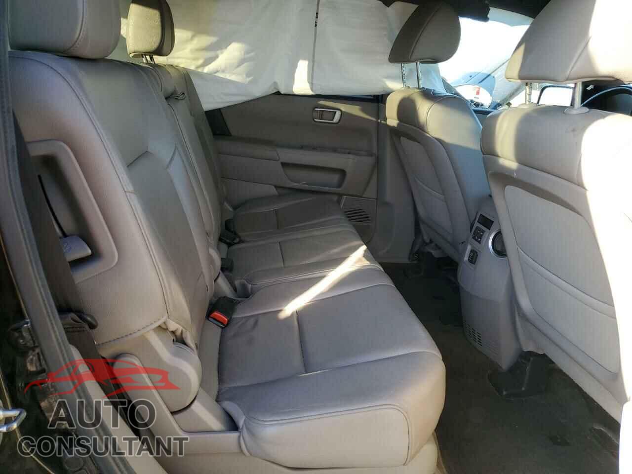 HONDA PILOT 2013 - 5FNYF4H54DB036628