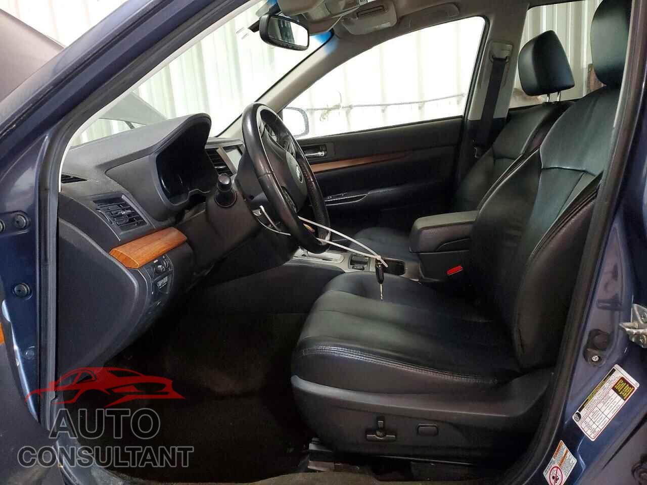 SUBARU OUTBACK 2013 - 4S4BRBPC2D3301671
