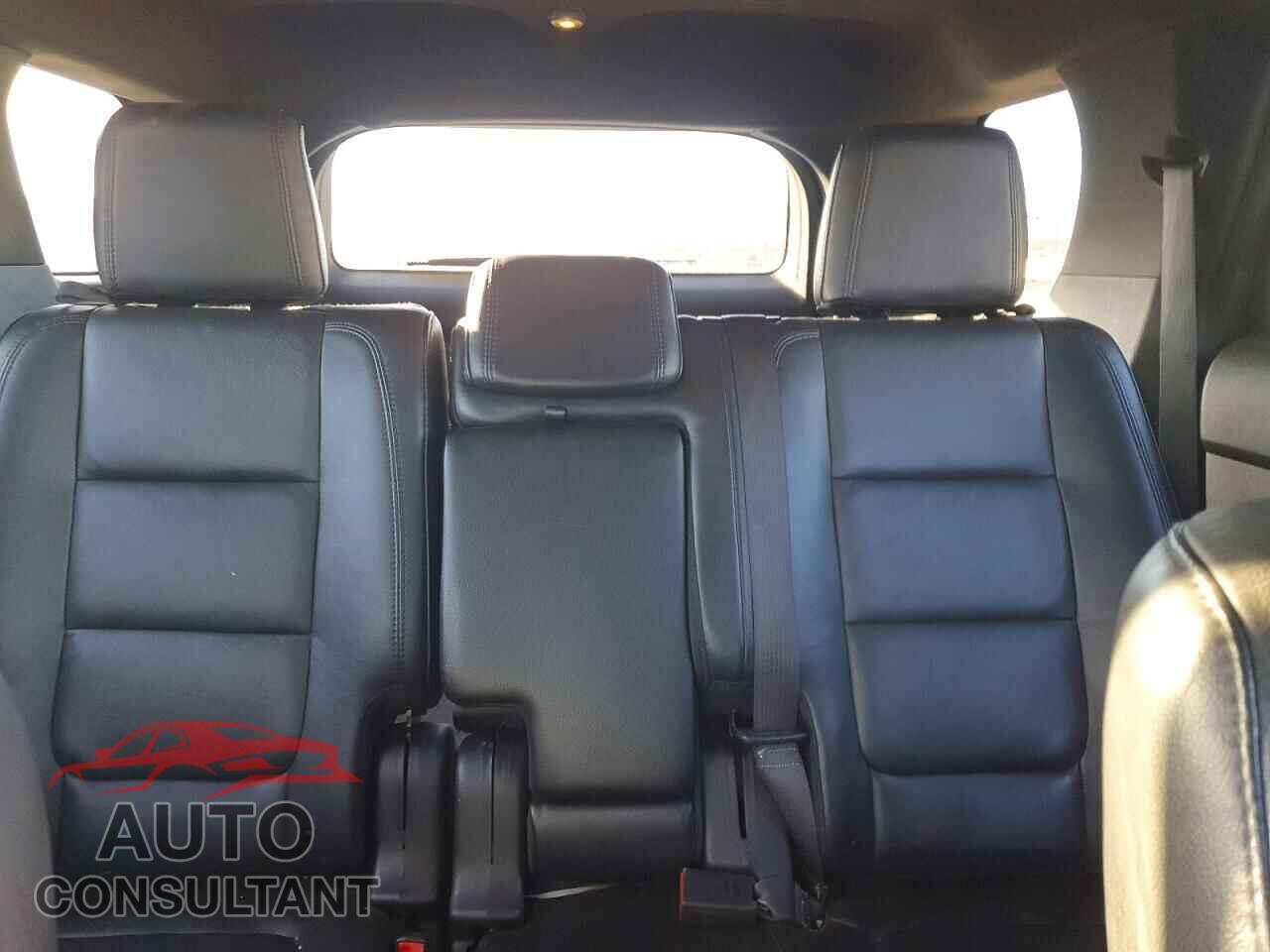 FORD EXPLORER 2015 - 1FM5K7F87FGB91109