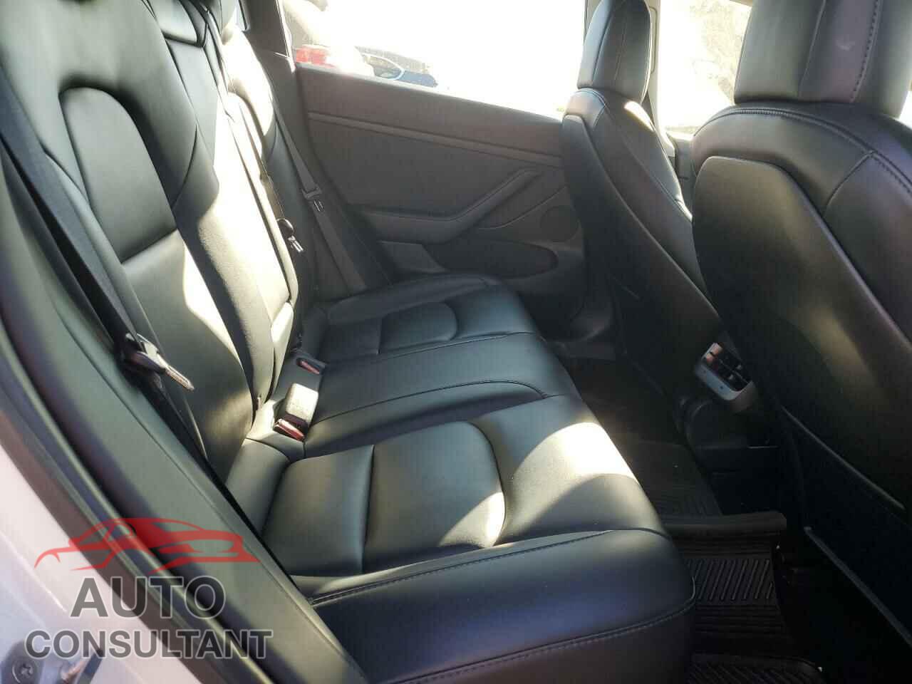 TESLA MODEL 3 2021 - 5YJ3E1EA3MF991627