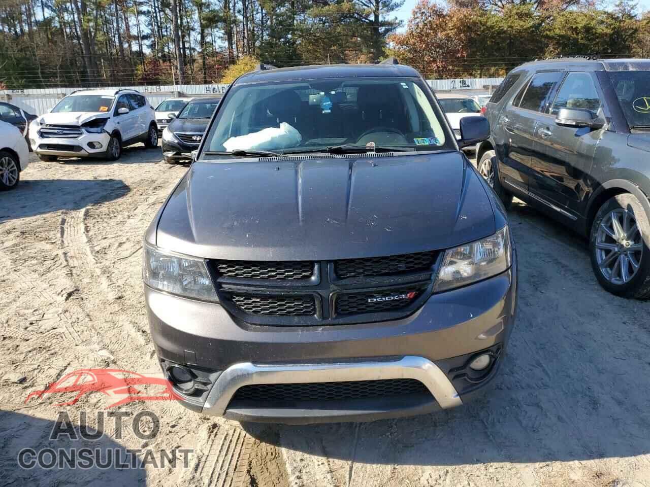 DODGE JOURNEY 2017 - 3C4PDCGG2HT548328
