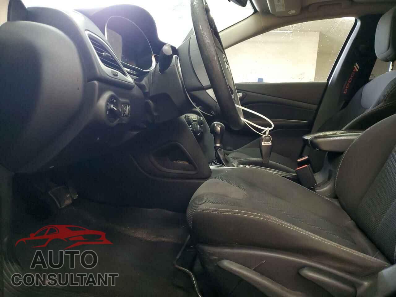 DODGE DART 2015 - 1C3CDFBB3FD227742