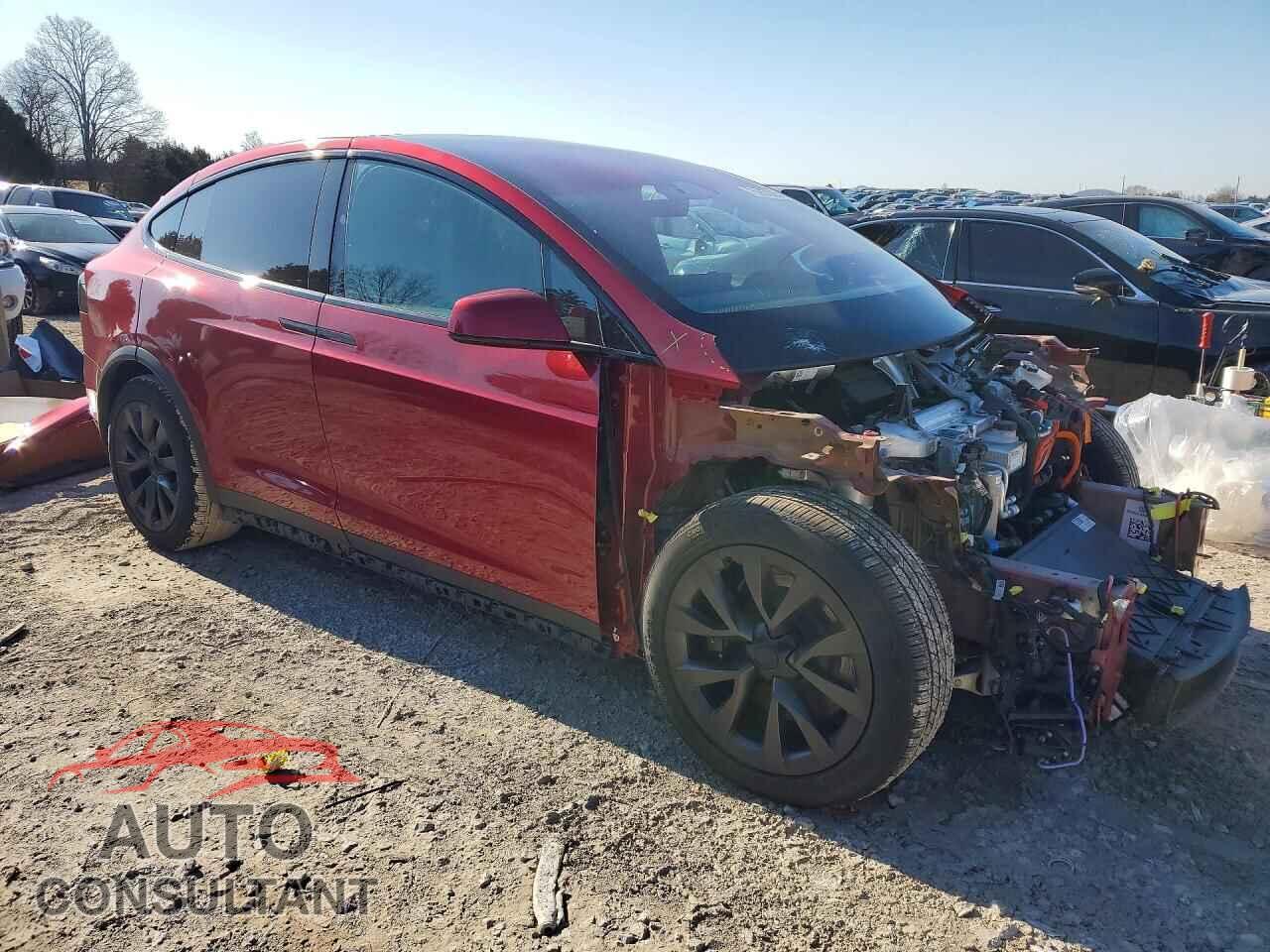 TESLA MODEL X 2023 - 7SAXCDE5XPF400504