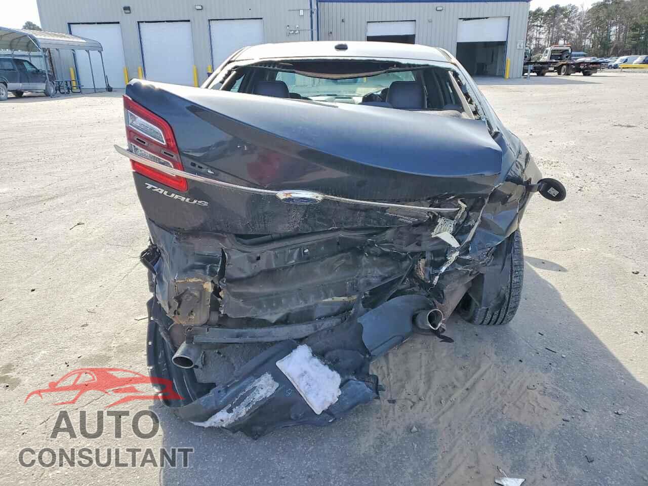 FORD TAURUS 2013 - 1FAHP2J83DG193259