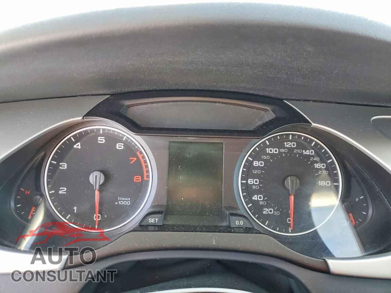 AUDI A4 2011 - WAUBFAFL5BN040365