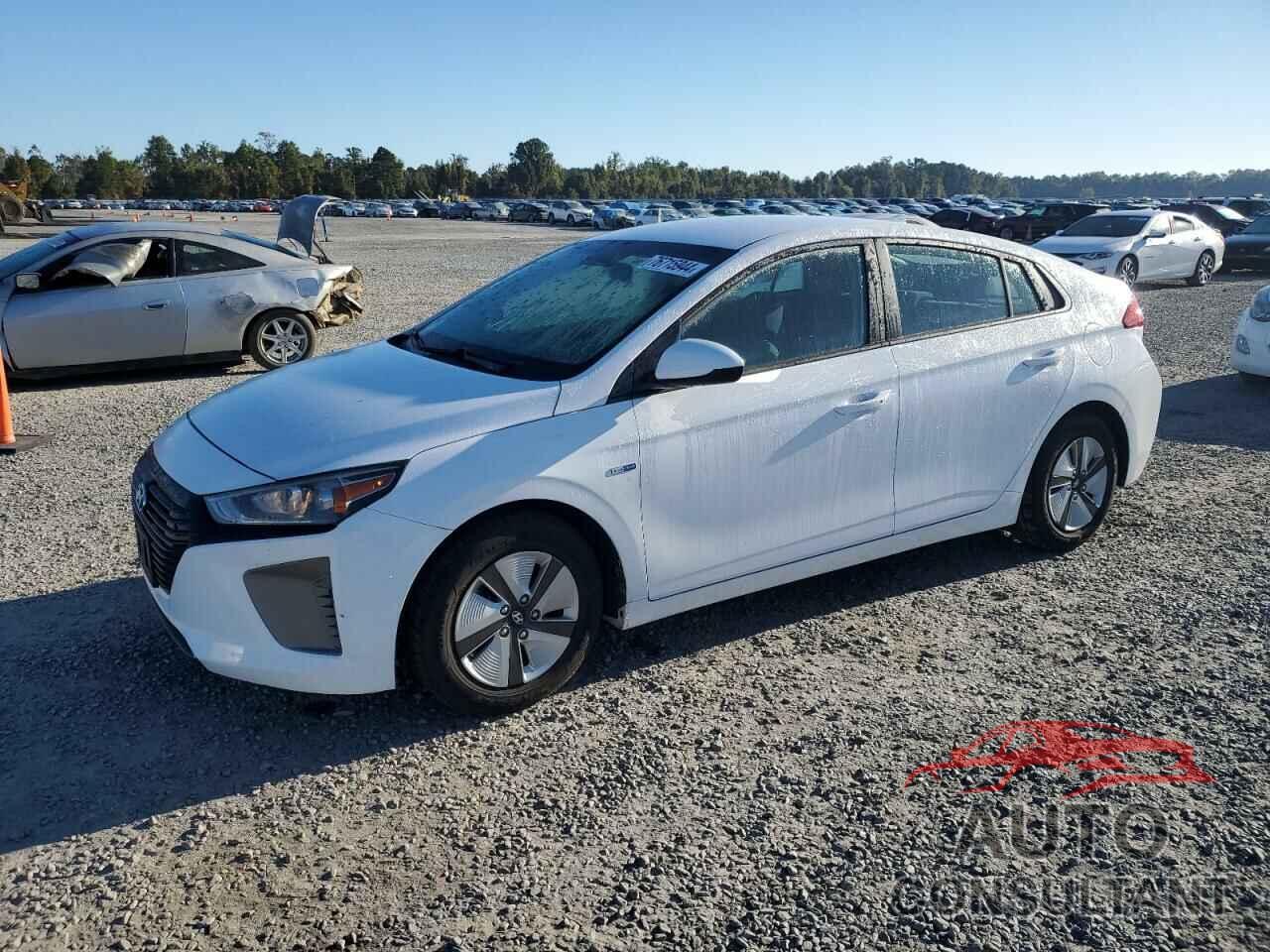 HYUNDAI IONIQ 2017 - KMHC65LC9HU032329