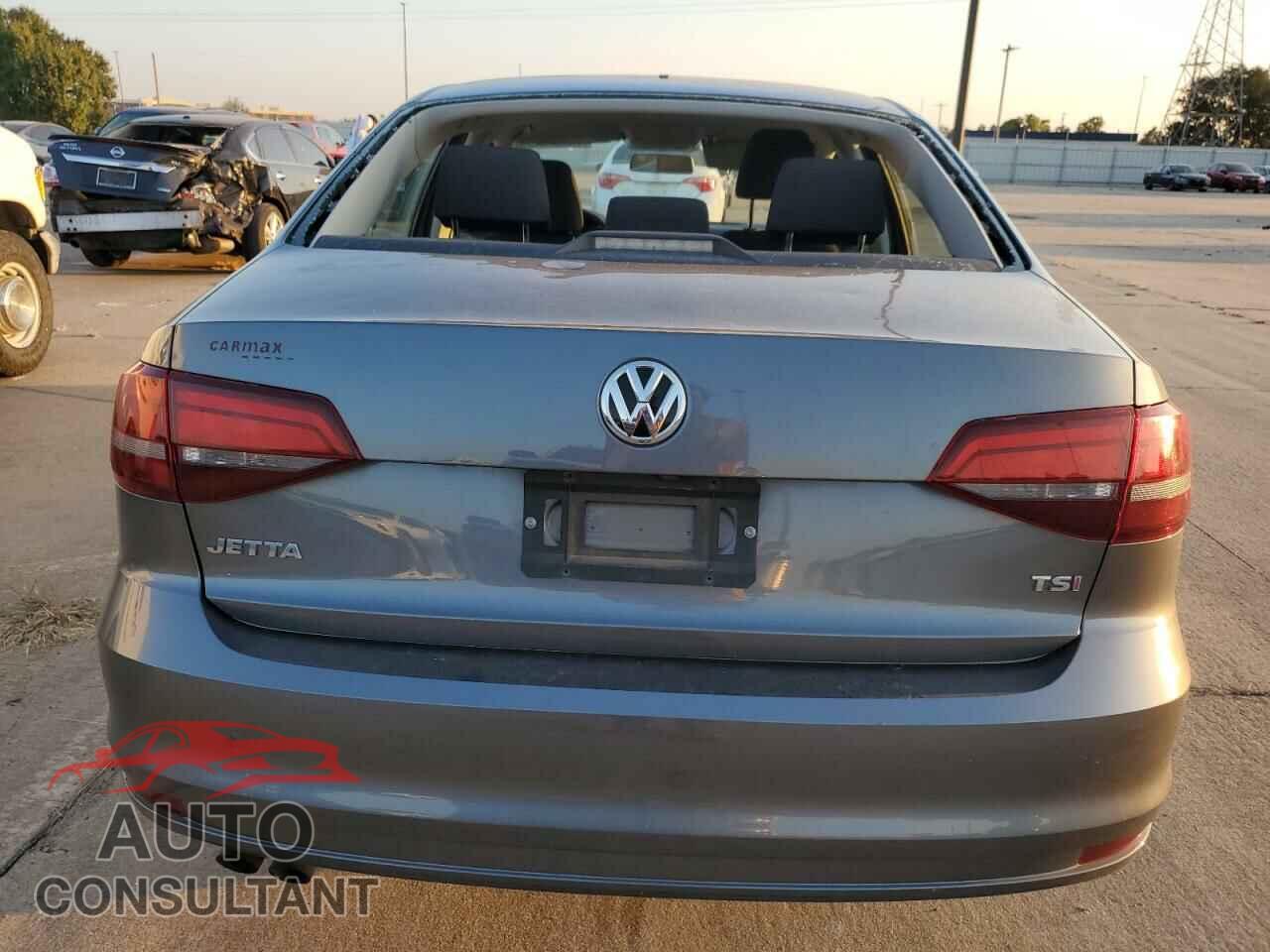 VOLKSWAGEN JETTA 2017 - 3VW2B7AJ0HM311260