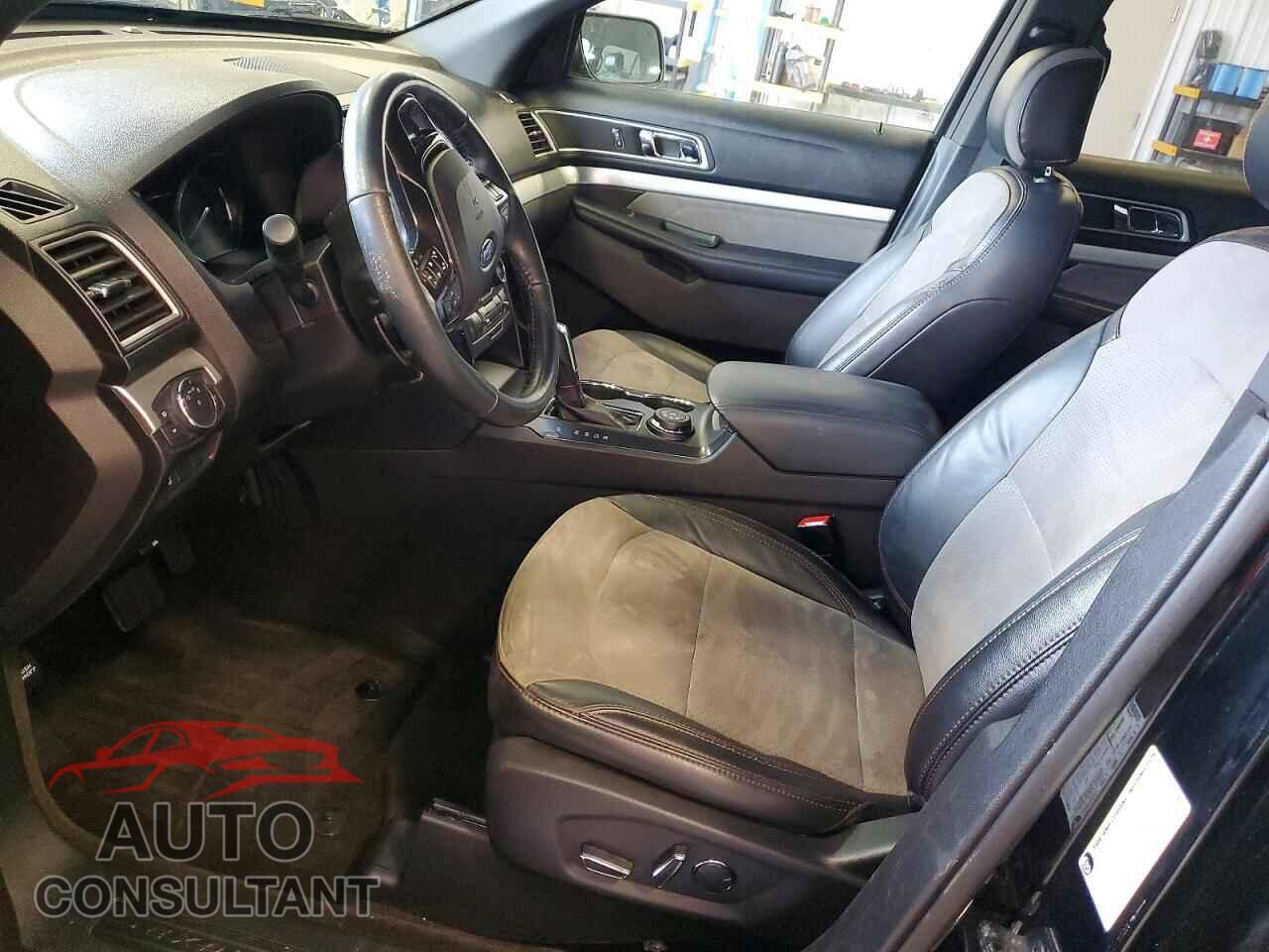 FORD EXPLORER 2017 - 1FM5K8D82HGD84036