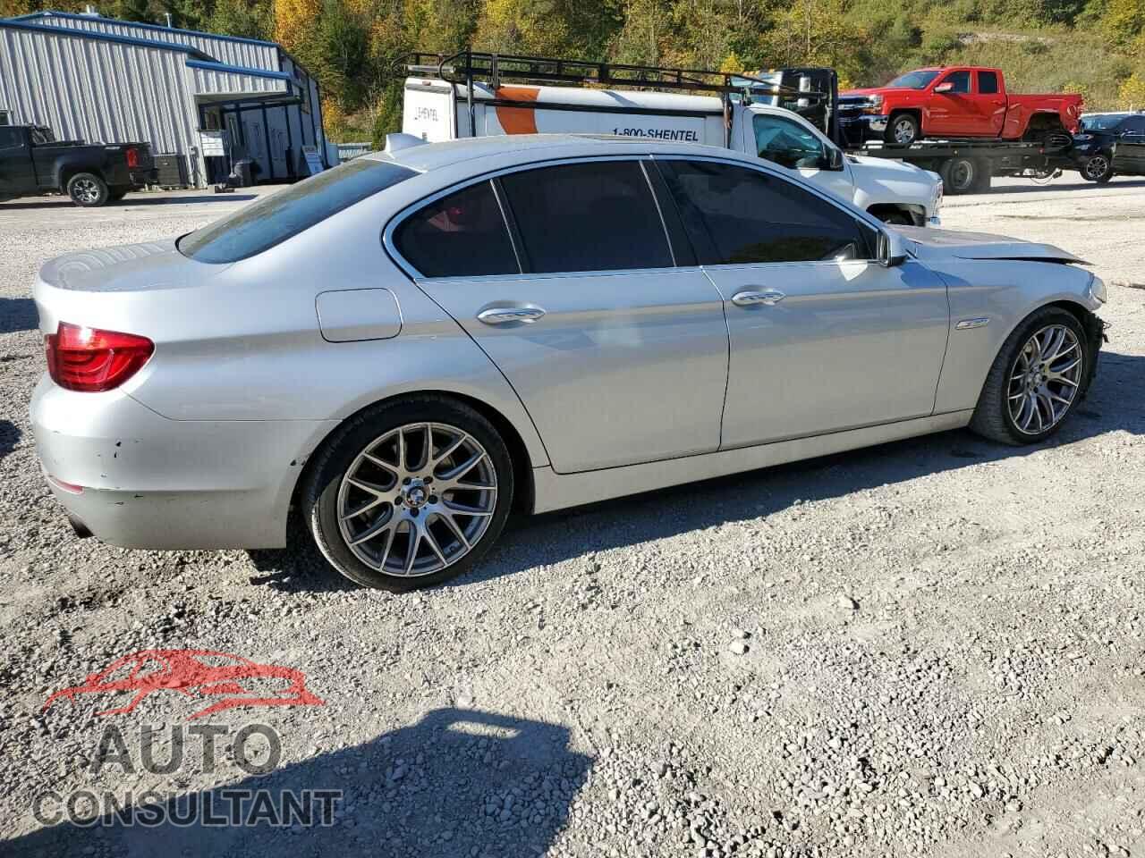 BMW 5 SERIES 2013 - WBAFU7C55DDU77159
