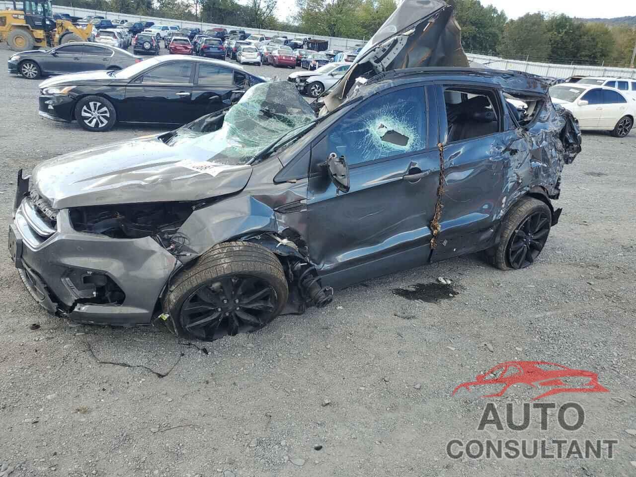 FORD ESCAPE 2017 - 1FMCU9J95HUA10154