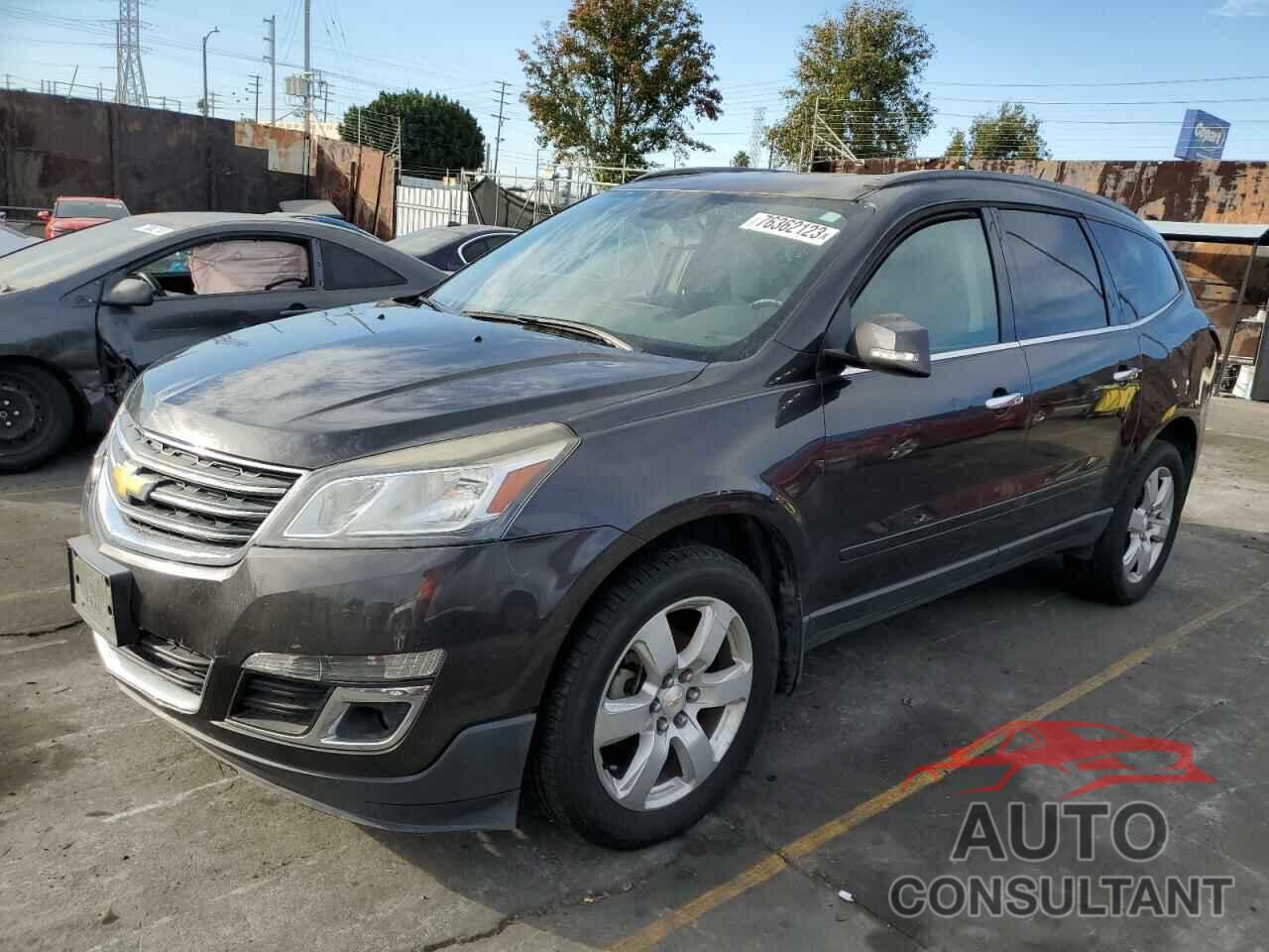 CHEVROLET TRAVERSE 2017 - 1GNKRGKD7HJ328858