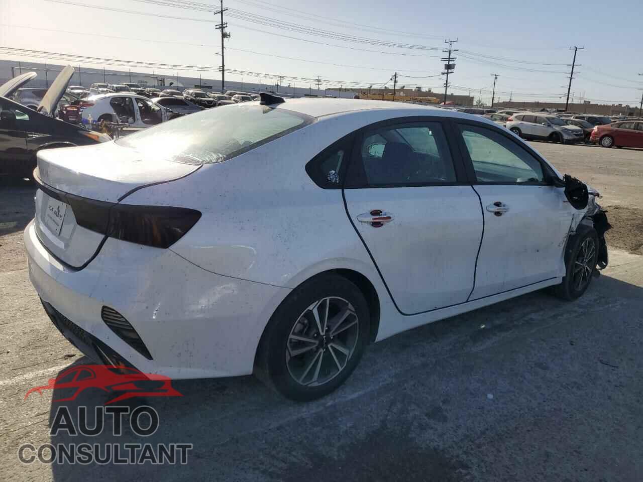 KIA FORTE 2023 - 3KPF24AD4PE595739