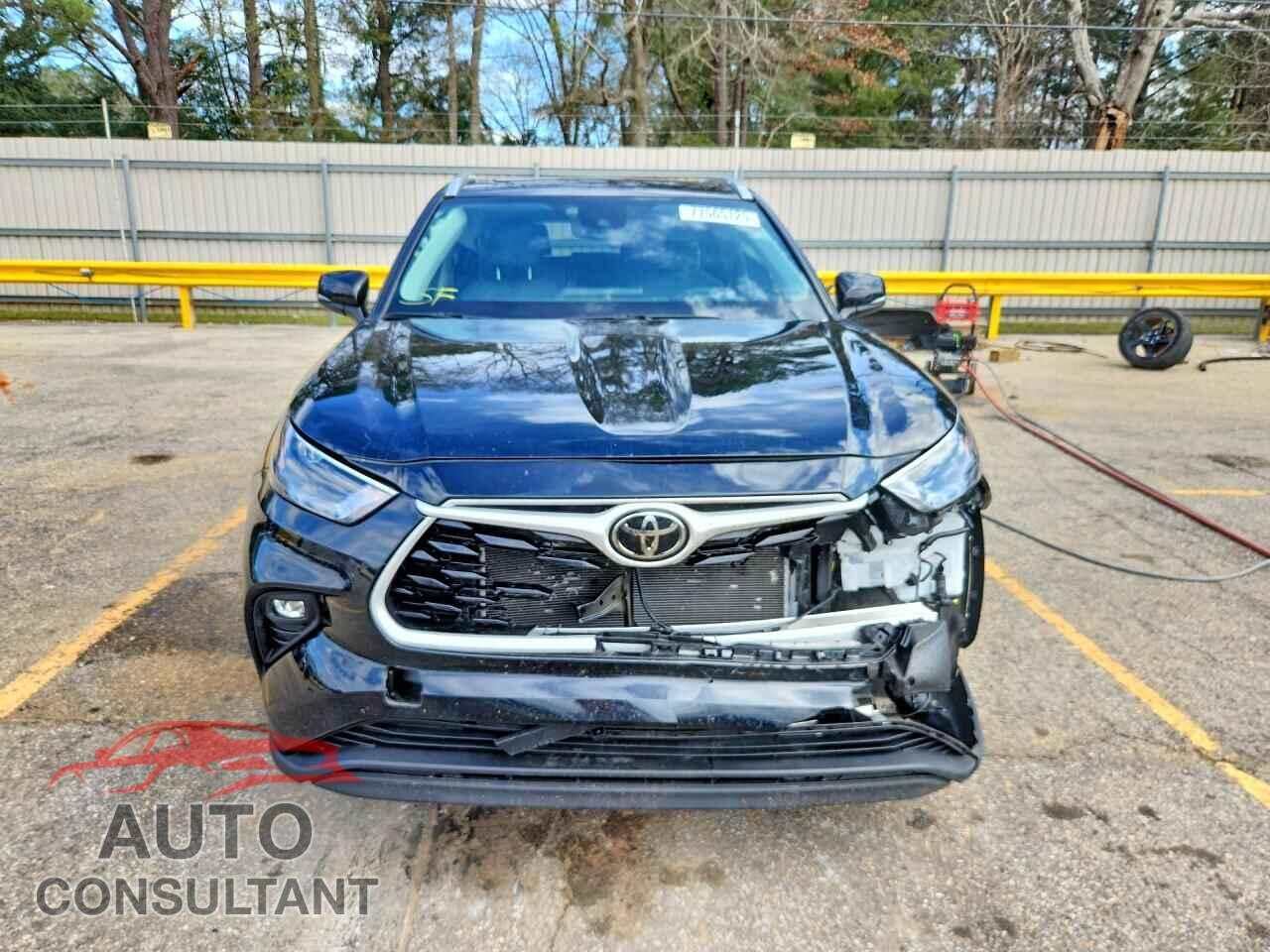 TOYOTA HIGHLANDER 2025 - 5TDKDRAHXSS554071