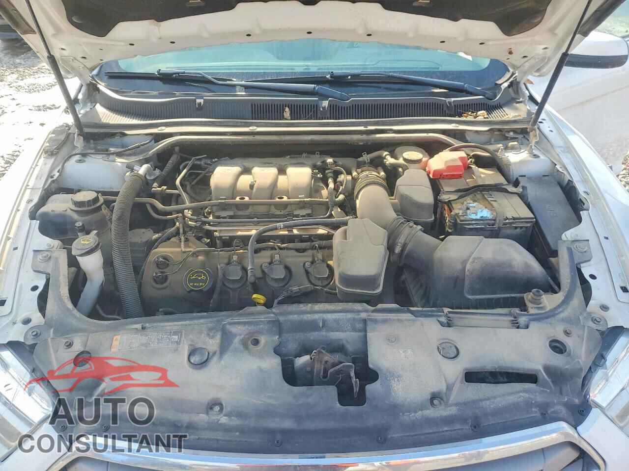 FORD TAURUS 2017 - 1FAHP2H86HG127977