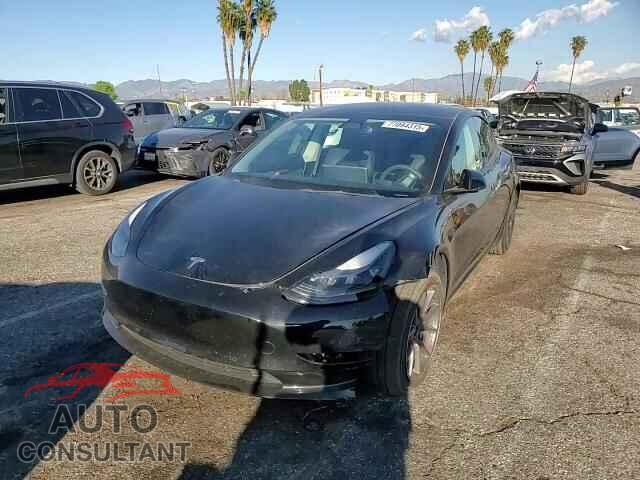 TESLA MODEL 3 2022 - 5YJ3E1EA4NF373363