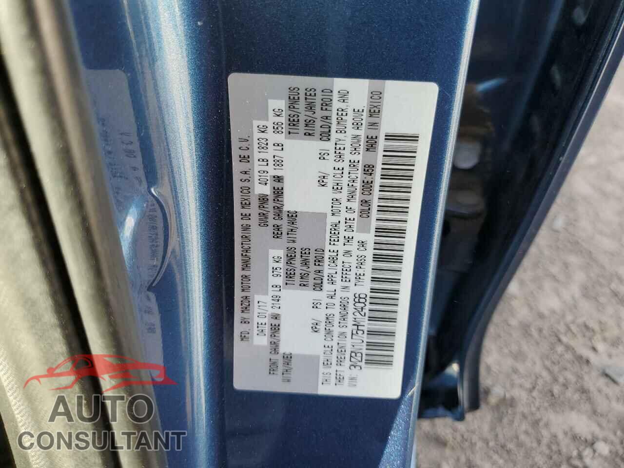 MAZDA 3 2017 - 3MZBN1U75HM124066