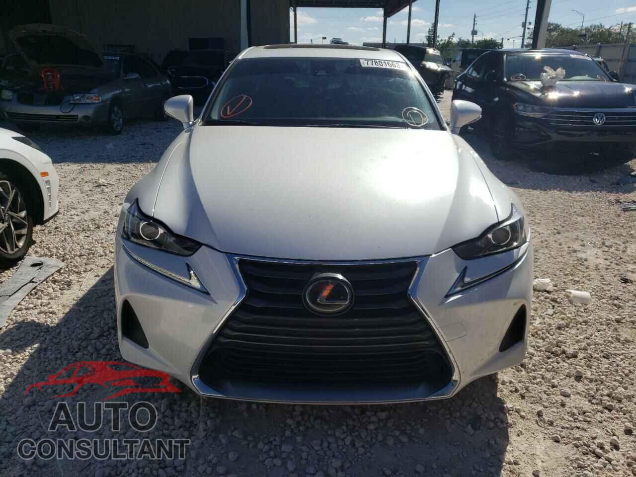 LEXUS IS 2018 - JTHBA1D27J5080584