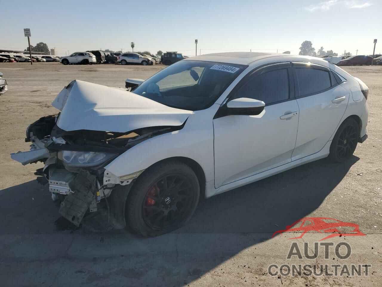 HONDA CIVIC 2018 - SHHFK7H58JU409748