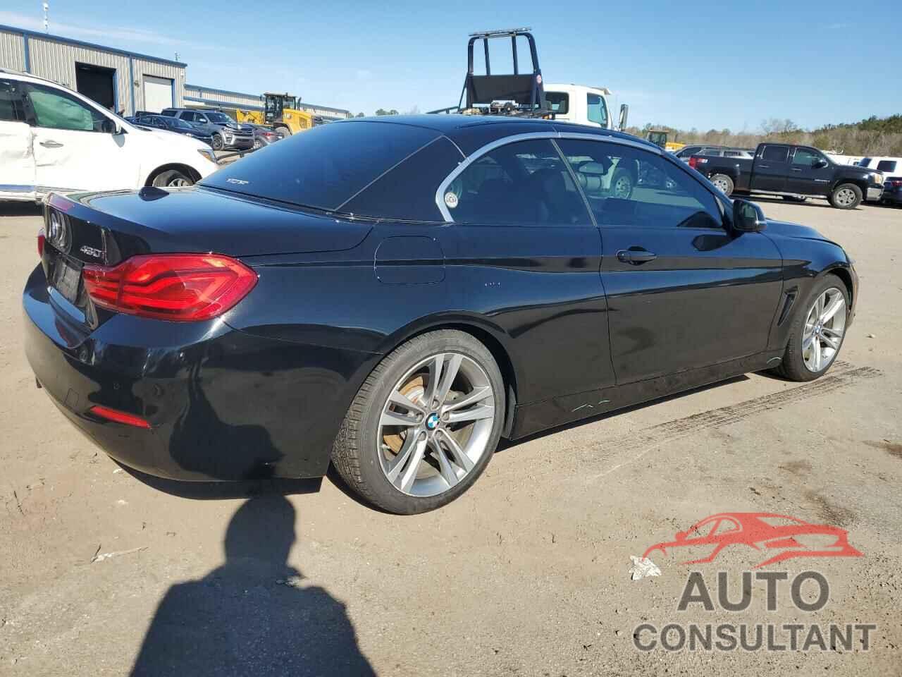 BMW 4 SERIES 2018 - WBA4Z1C54JEC58871