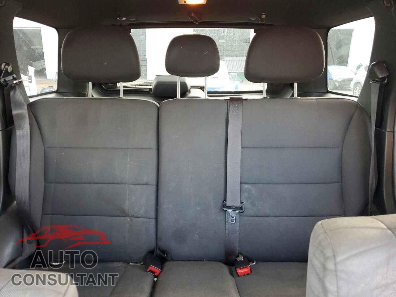 FORD ESCAPE 2011 - 1FMCU0D70BKB63629