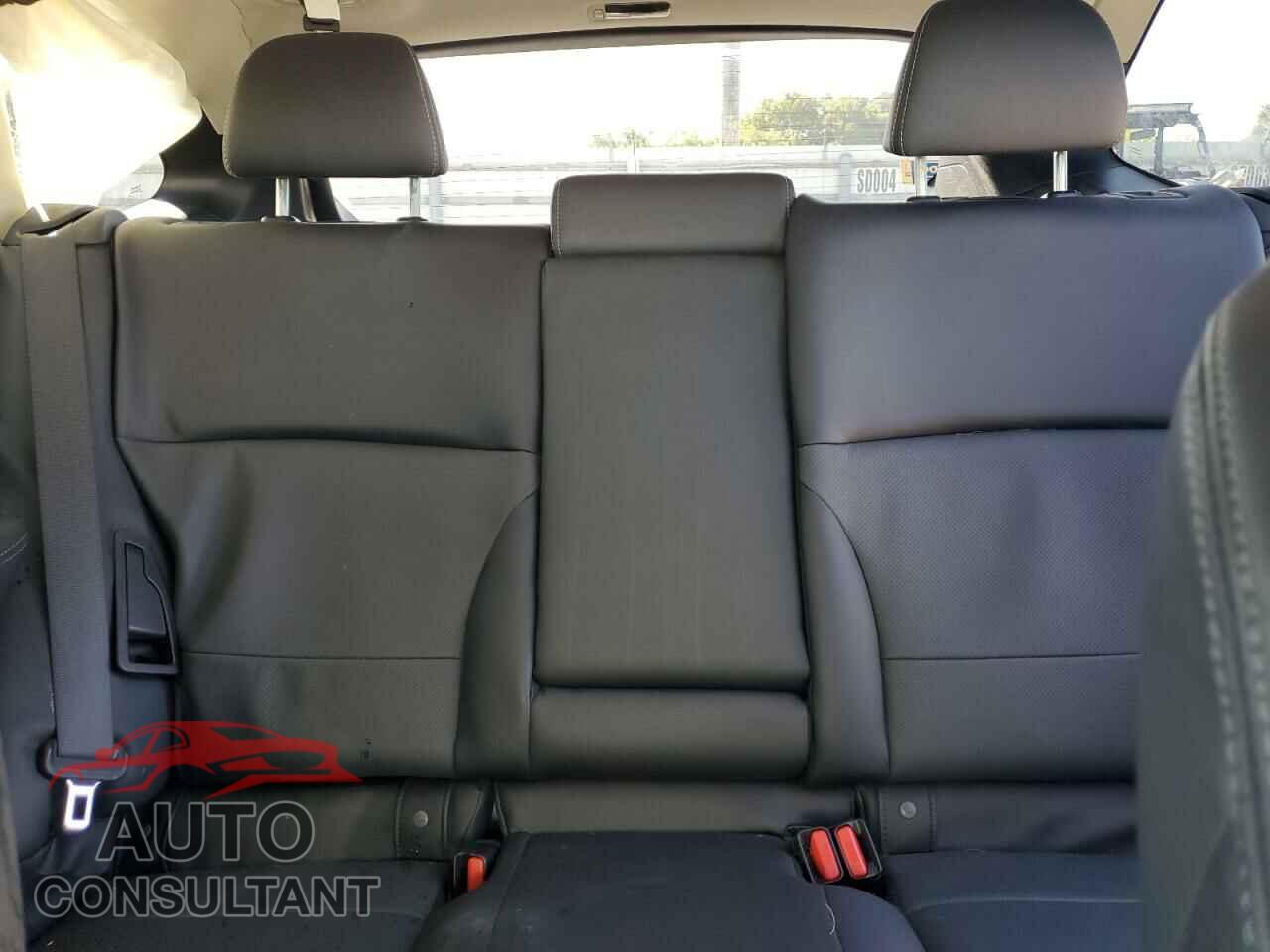 SUBARU OUTBACK 2017 - 4S4BSANC6H3317640