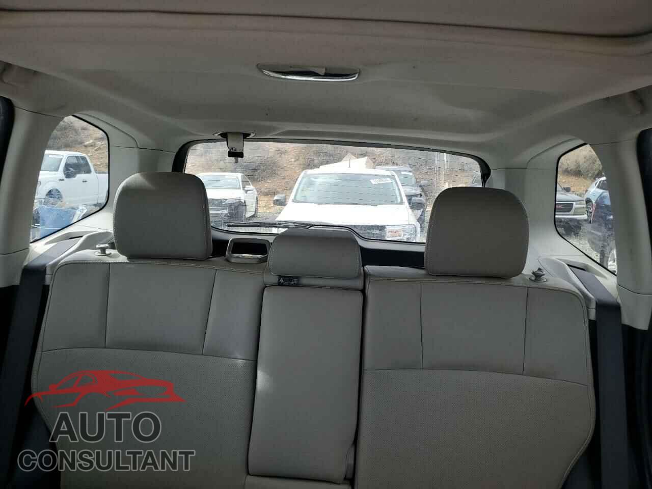 SUBARU FORESTER 2016 - JF2SJARCXGH533933
