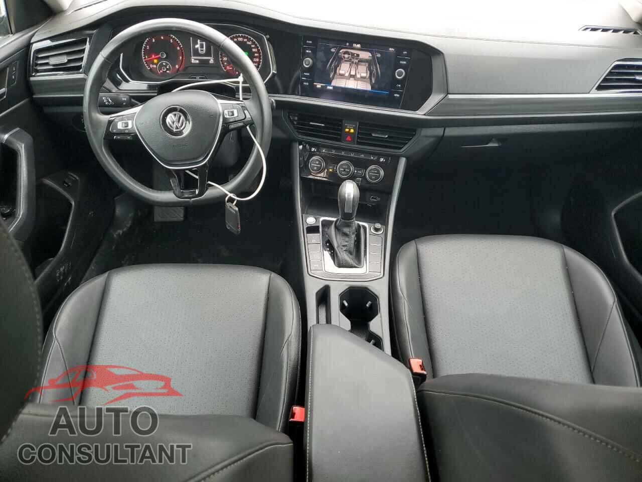 VOLKSWAGEN JETTA 2020 - 3VWEB7BUXLM029528