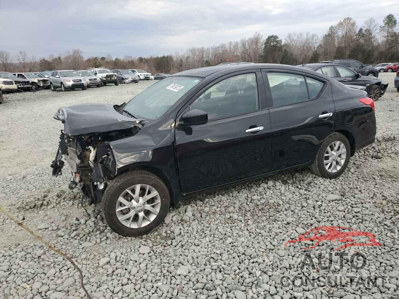 NISSAN VERSA 2017 - 3N1CN7AP2HL810430