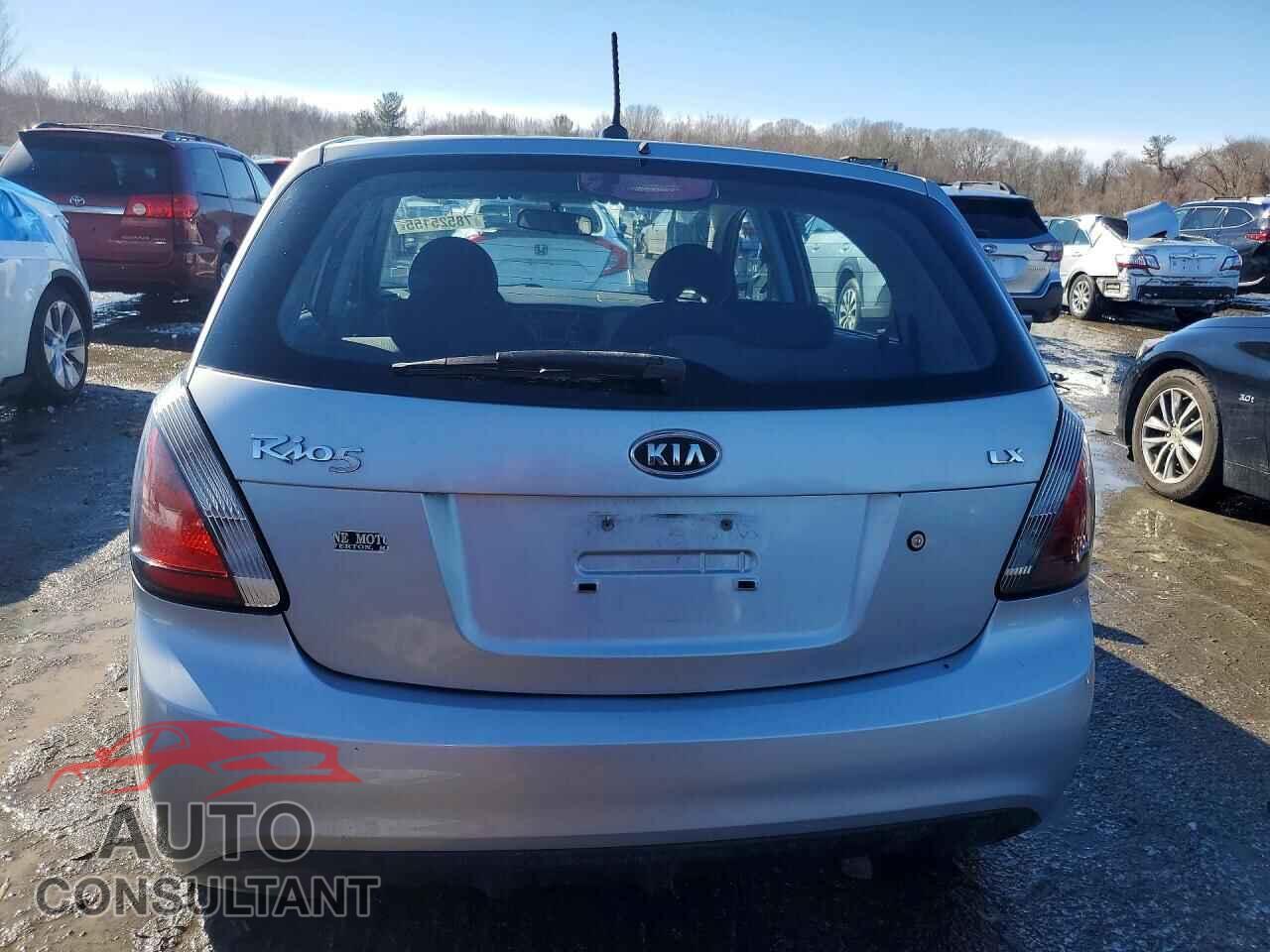 KIA RIO 2011 - KNADH5A3XB6797497