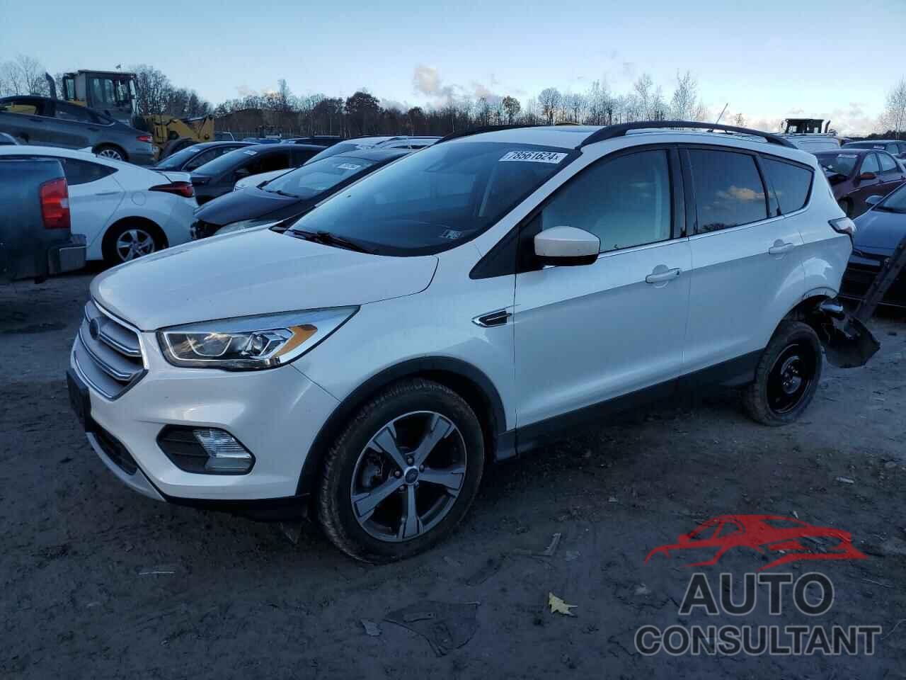 FORD ESCAPE 2018 - 1FMCU9HD0JUB98517