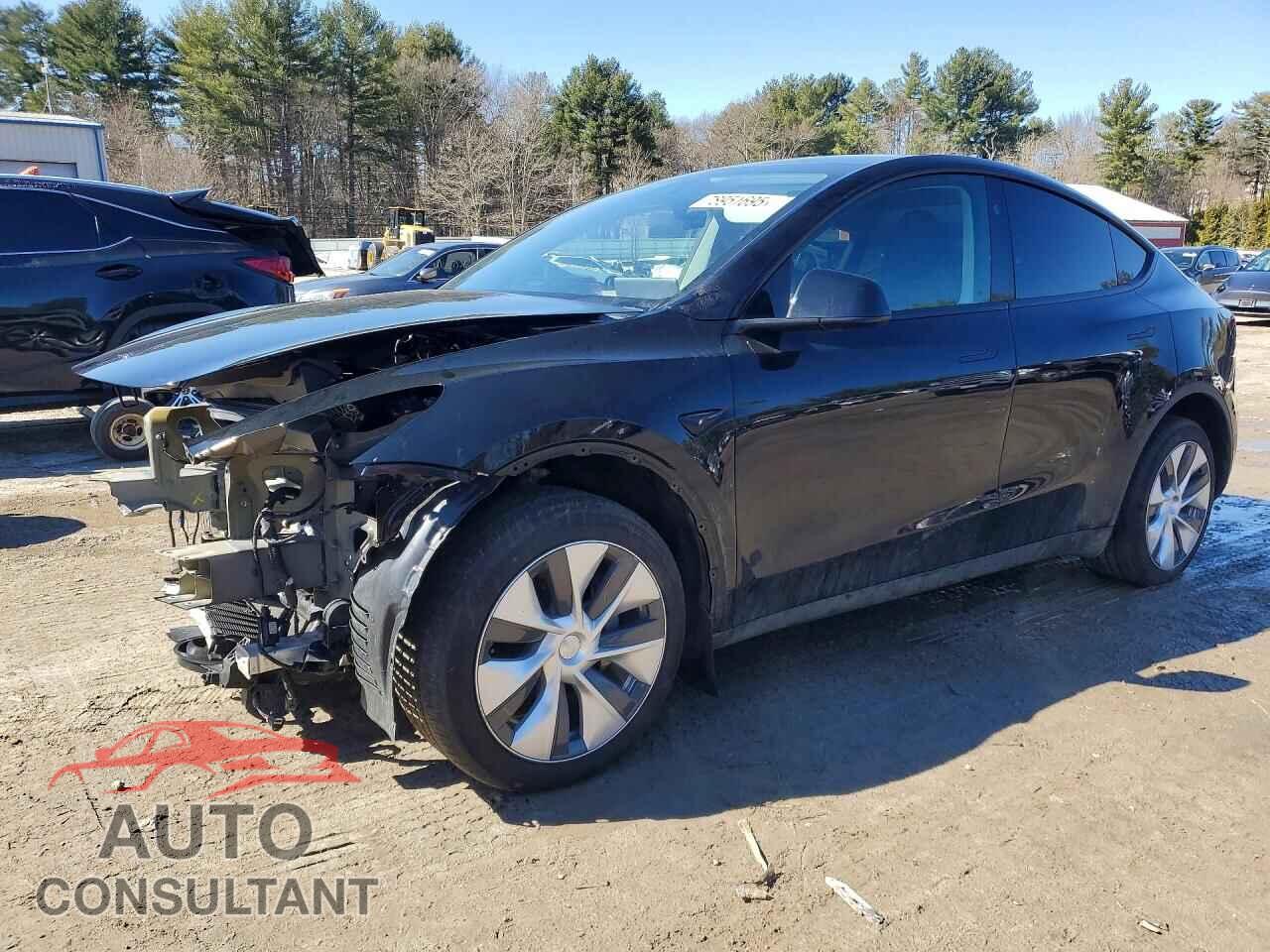 TESLA MODEL Y 2024 - 7SAYGDEE7RF984145