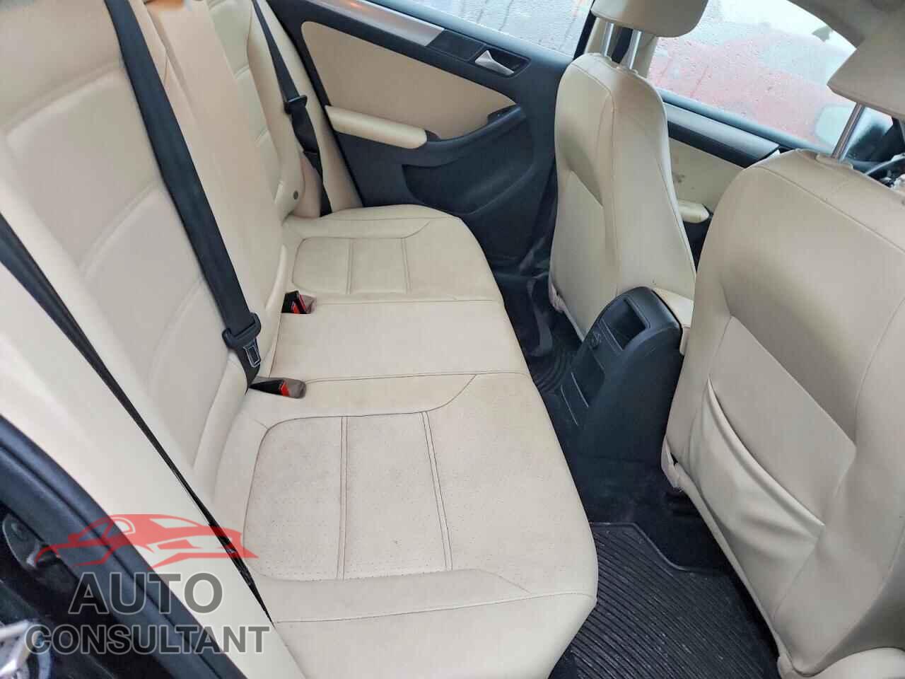 VOLKSWAGEN JETTA 2017 - 3VWB67AJ4HM413018