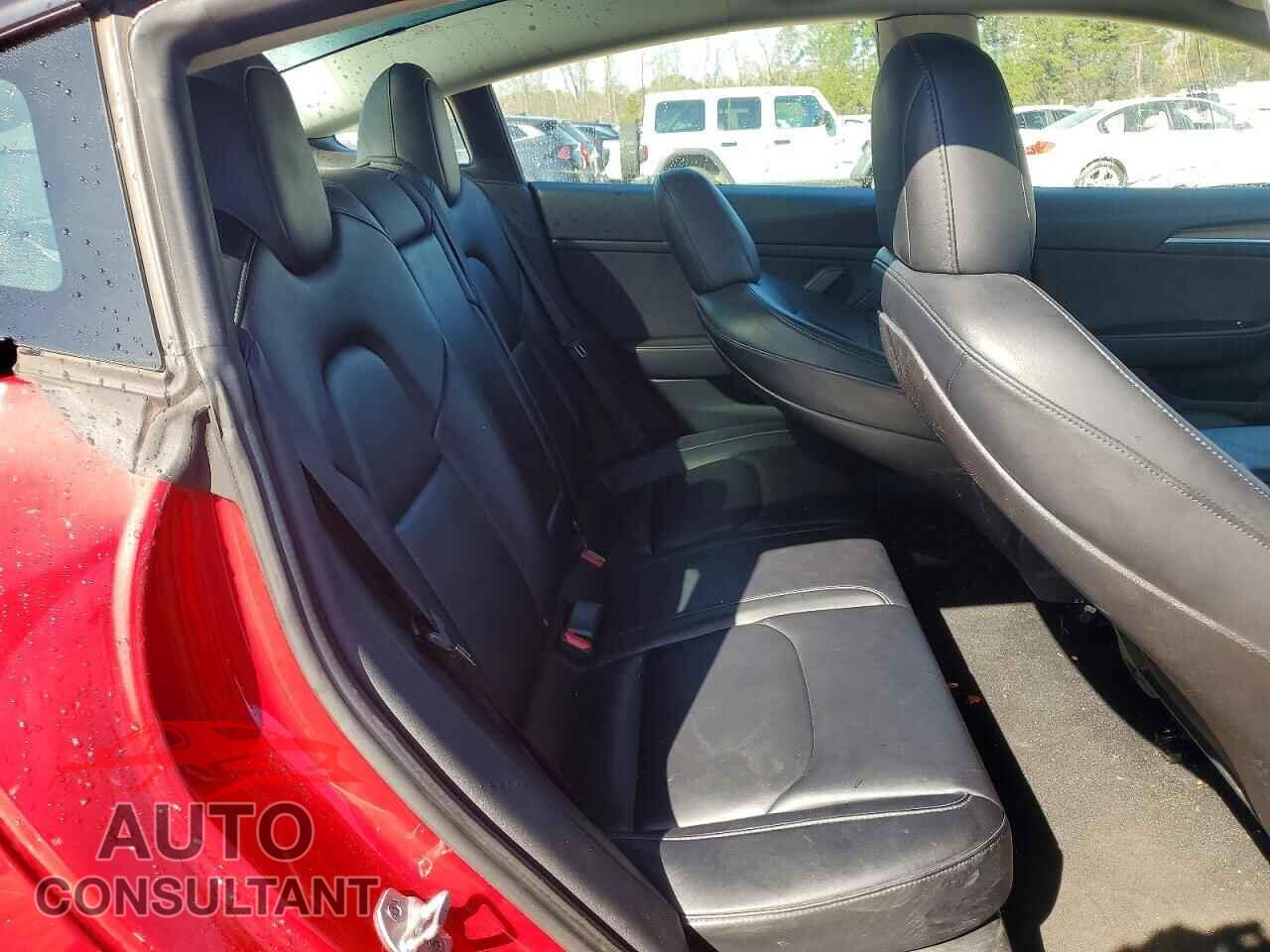 TESLA MODEL 3 2023 - 5YJ3E1EA0PF429947