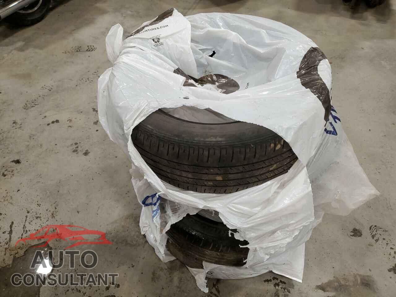 MITSUBISHI ECLIPSE 2019 - JA4AT4AA6KZ028887